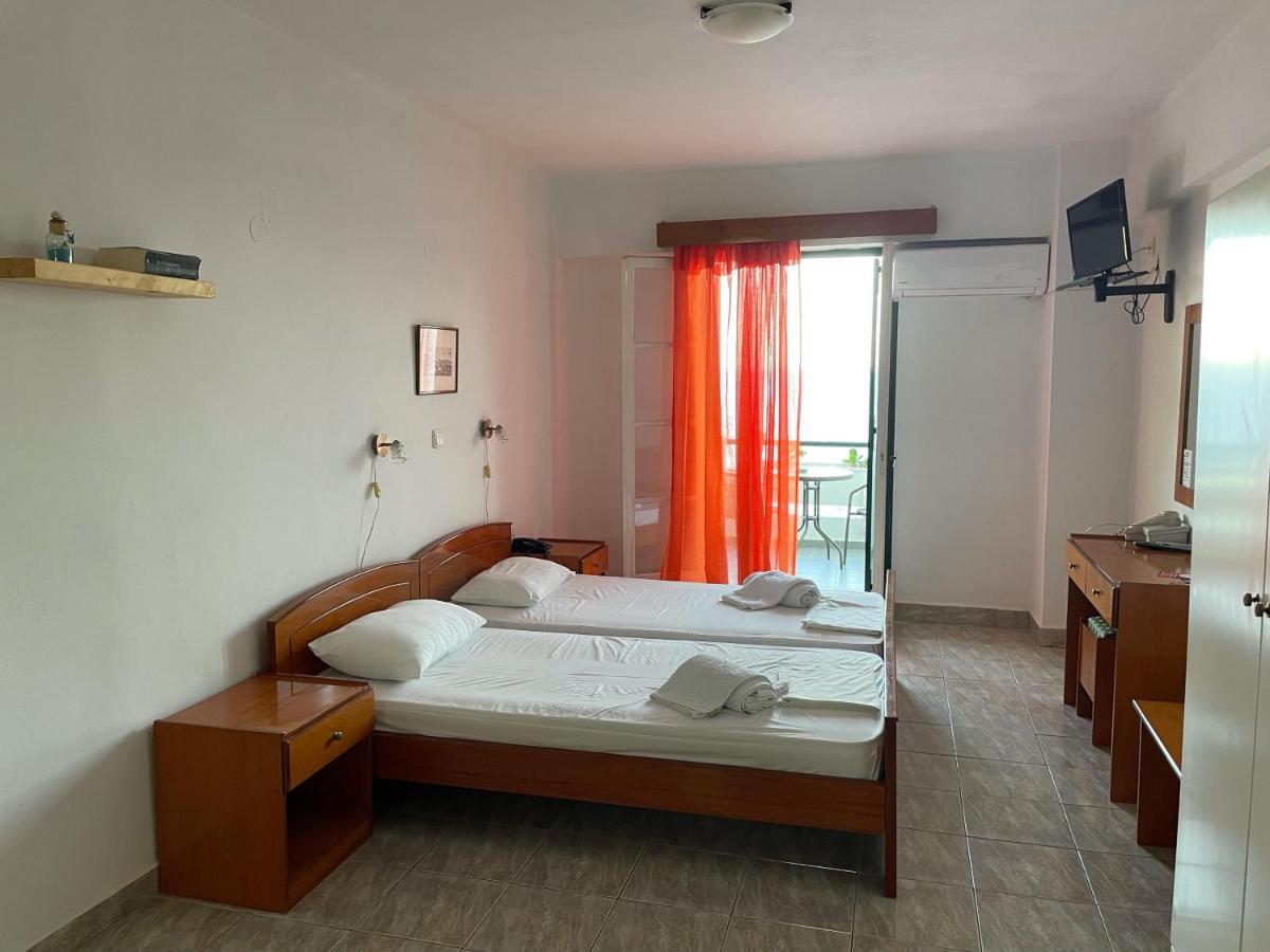 Apollon Hotel Метана Екстер'єр фото